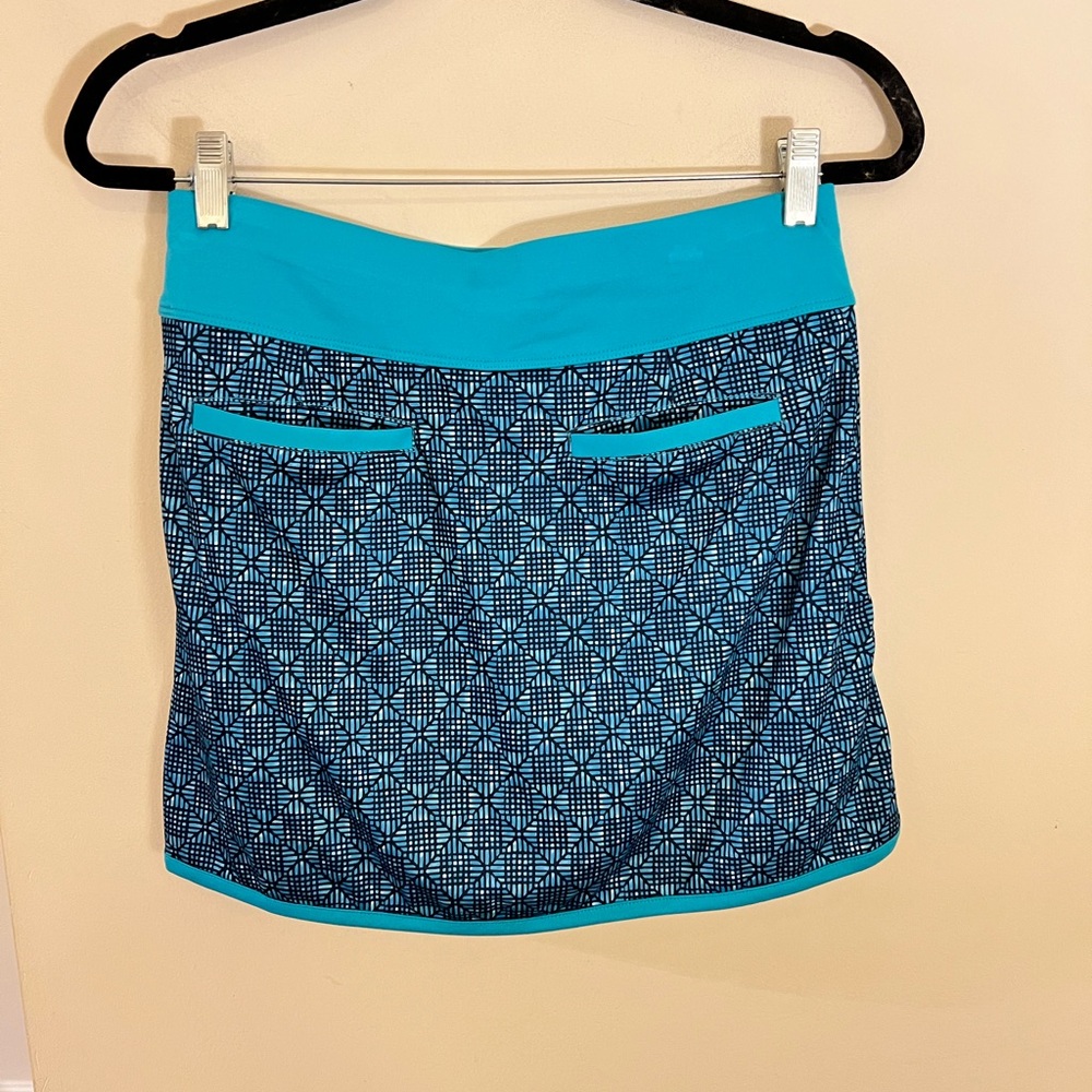 NWT PGA Tour blue & black womans golf skort - Picture 2 of 8